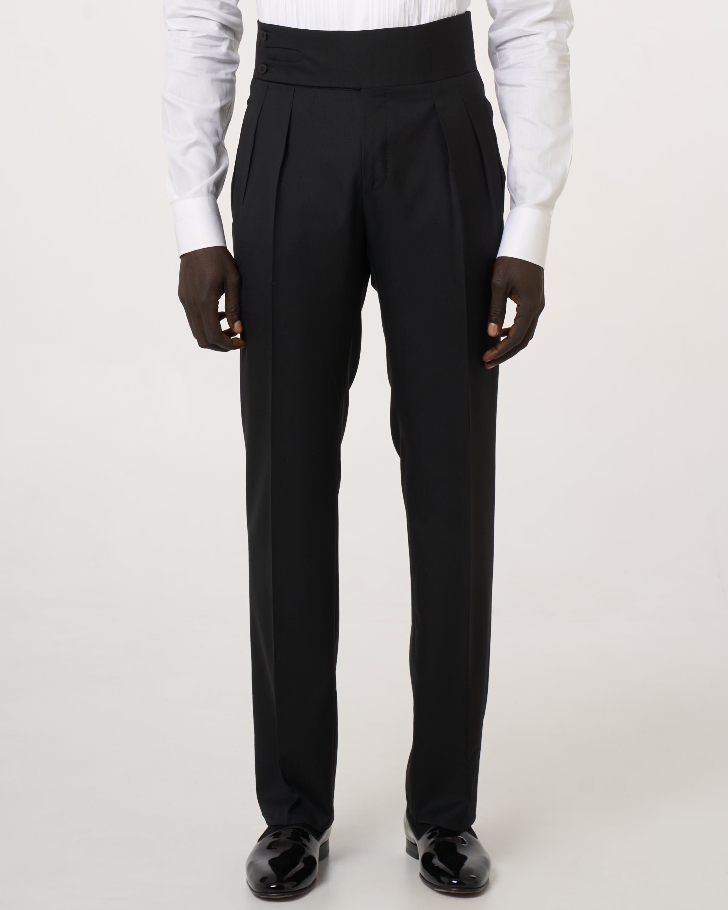 Pantalone Cintura Alta da 8 cm, Prolunga Biforcuta, con Doppia Pinces Inversa, Tasca a Filetto e Gallone Laterale in raso.