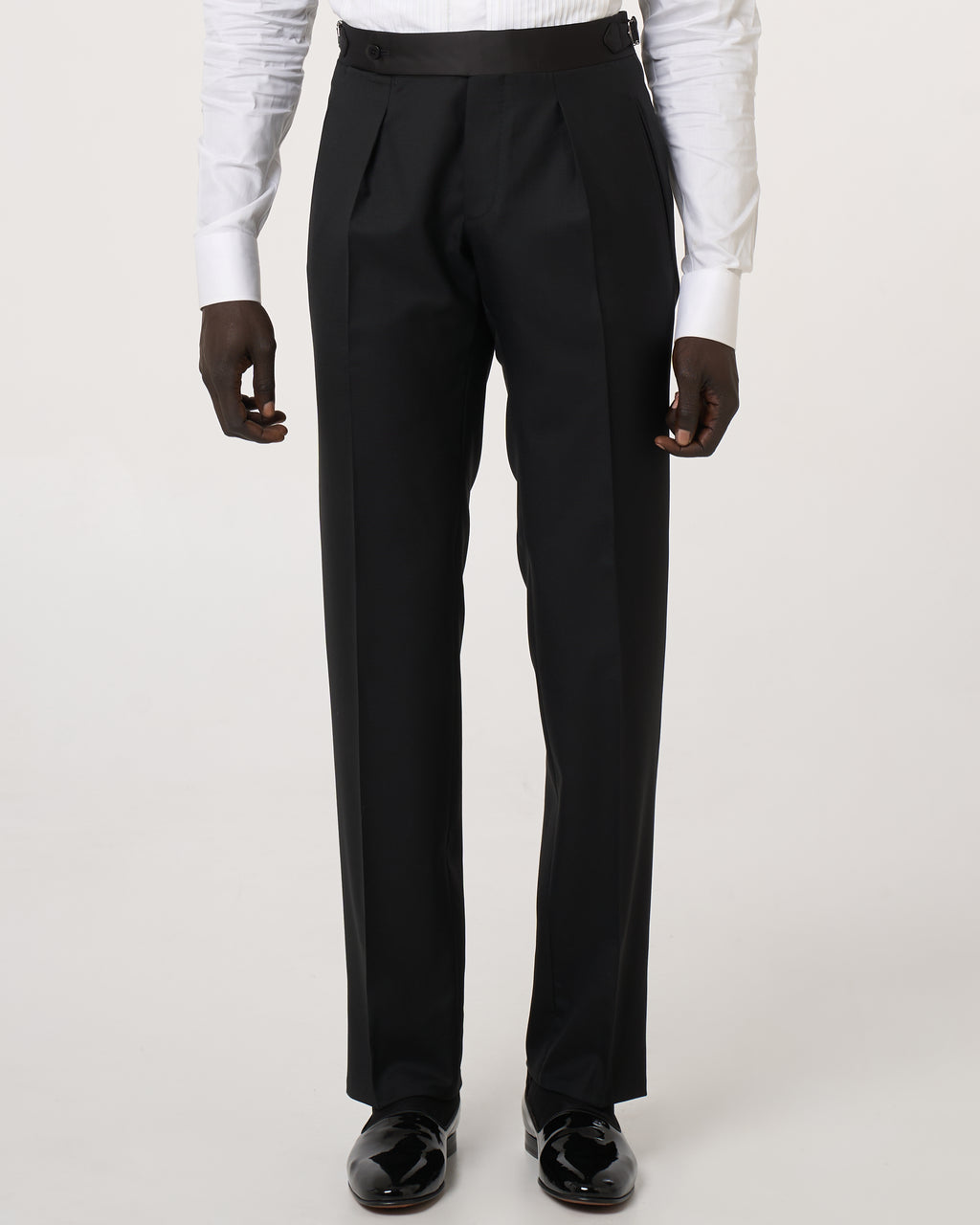 Pantalone Cintura da 3.5 cm, Prolunga a Punta, Cinturini Laterali, Tasca a Filetto, Pince Inversa, Gallone in Raso e Cintura in Raso