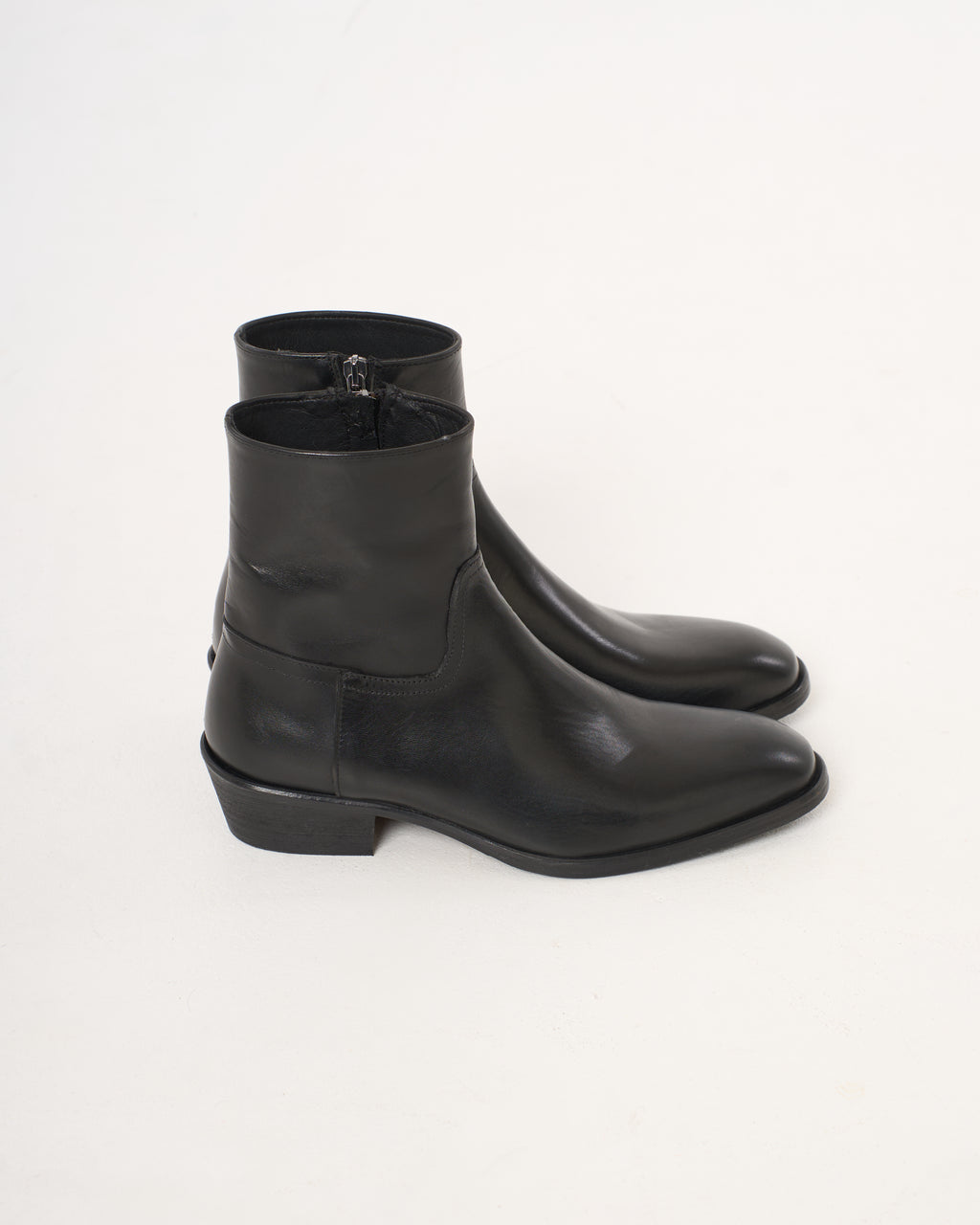 Stivale in pelle di vitello nero