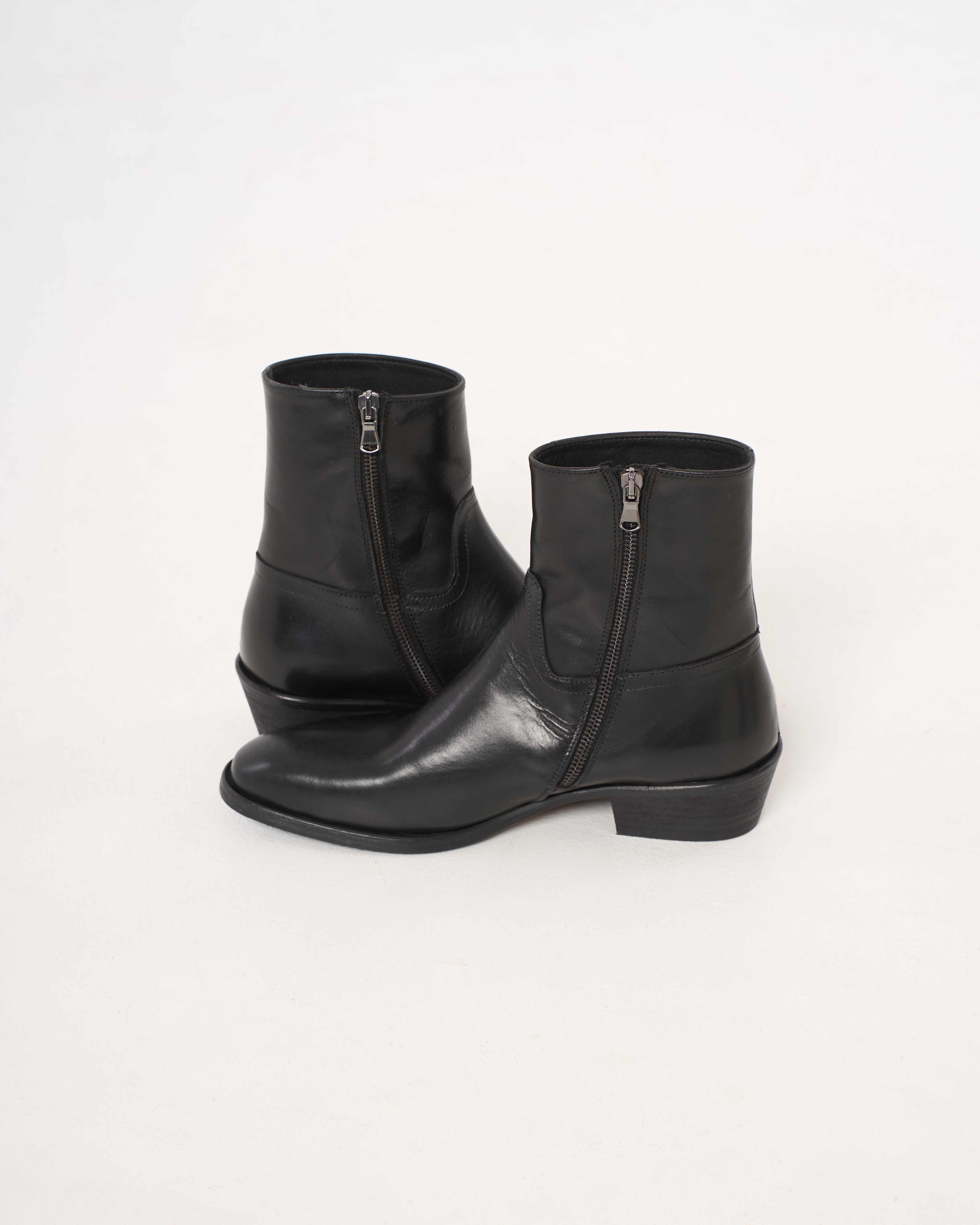 Stivale in pelle di vitello nero