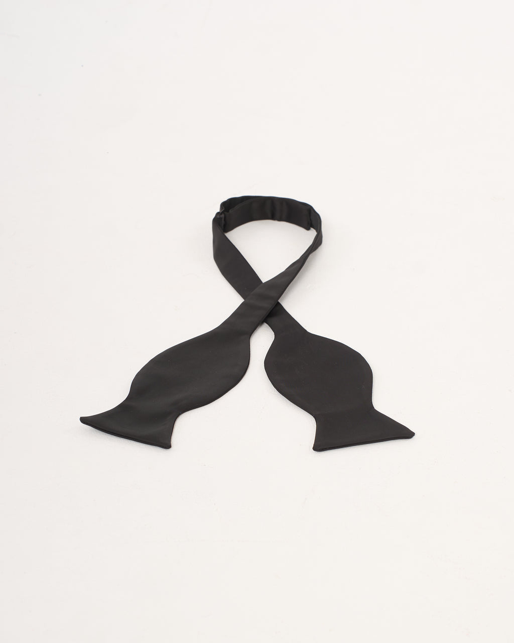 Papillon da annodare in raso di seta Nero