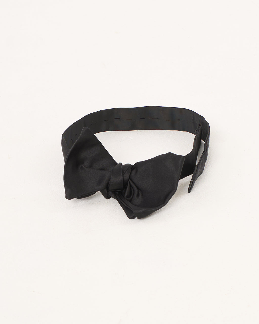 Papillon da annodare in raso di seta Nero