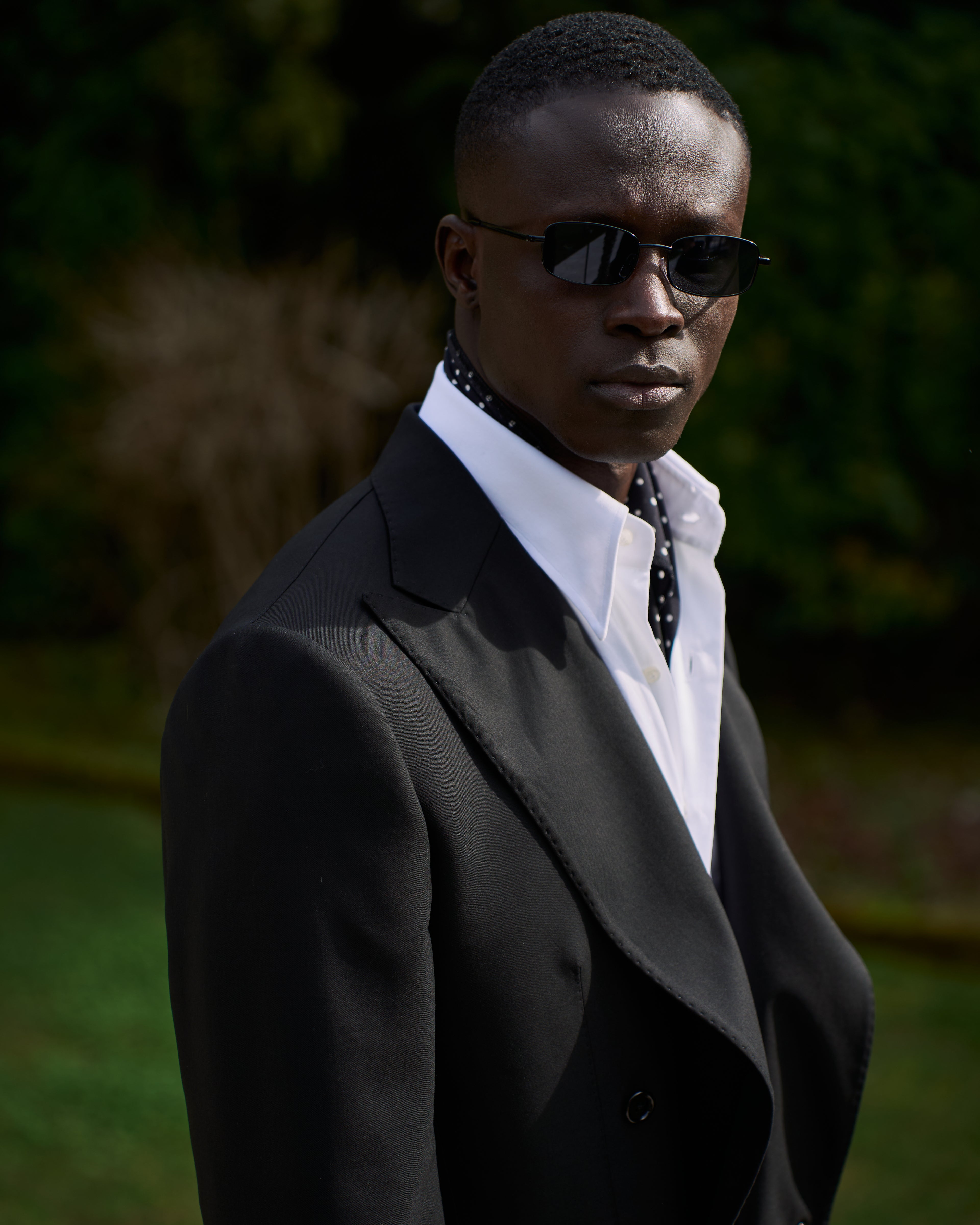 ABITO LONDON NERO