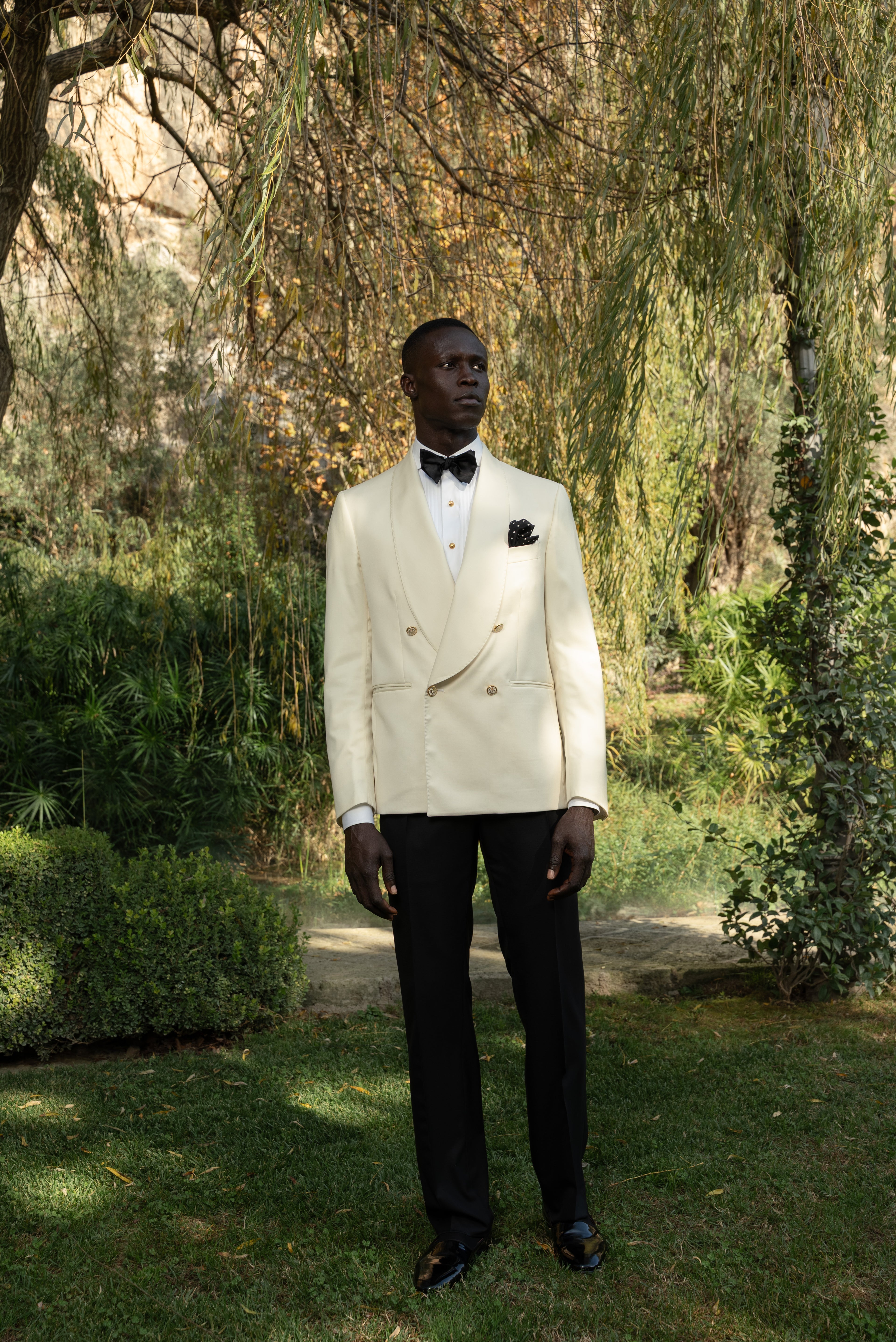 Giacca Smoking Doppiopetto Collo Sciallato Sapphire Bianco