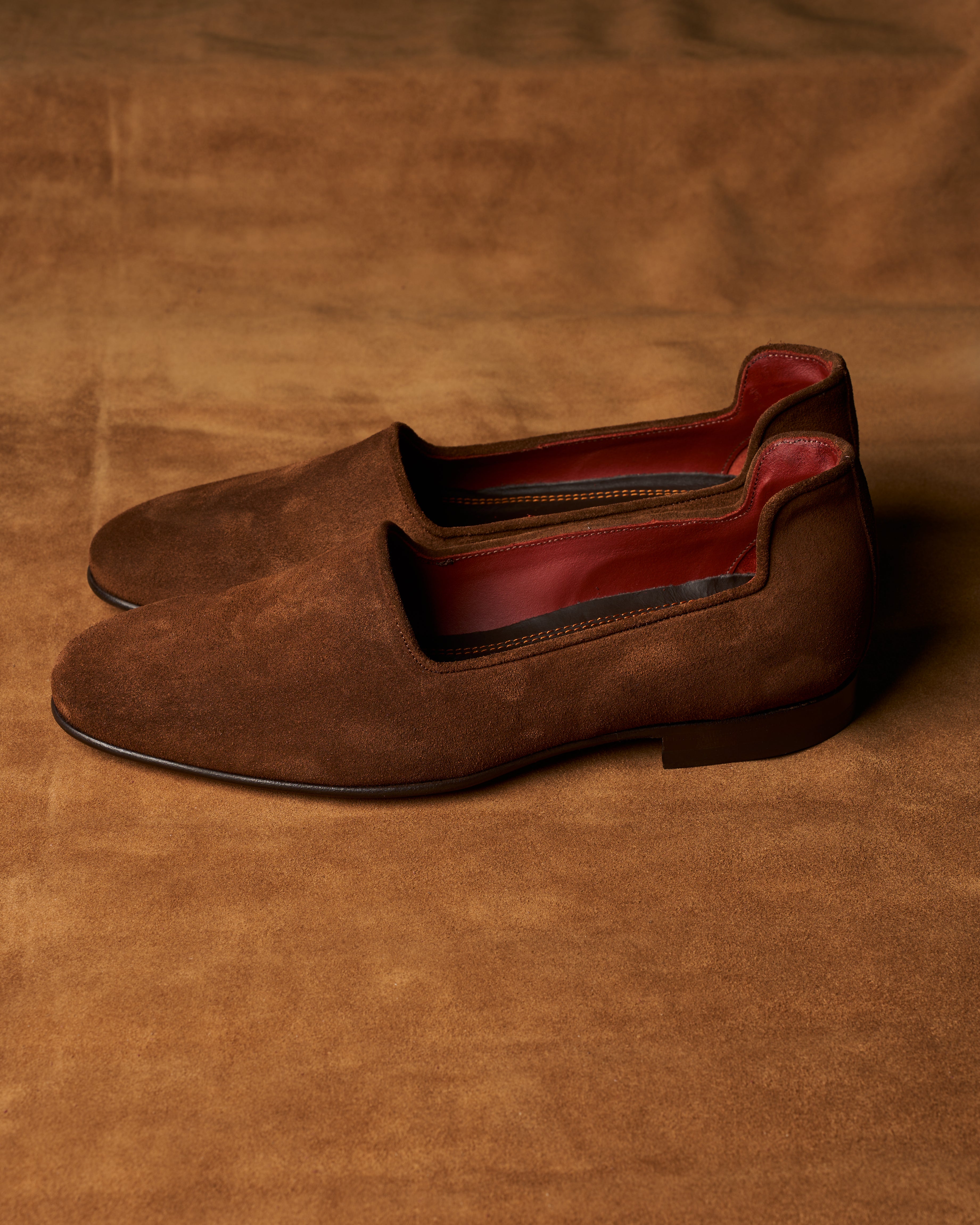 Tomaia in vitello scamosciato color sigaro